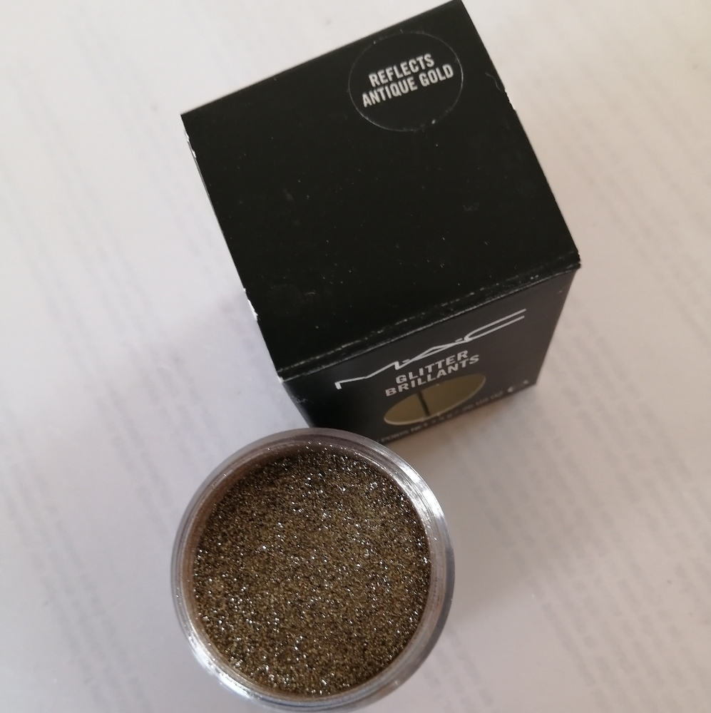 MAC REFLECTS ANTIQUE GOLD DISC. 🩷 RARE BIG CONTAINER
